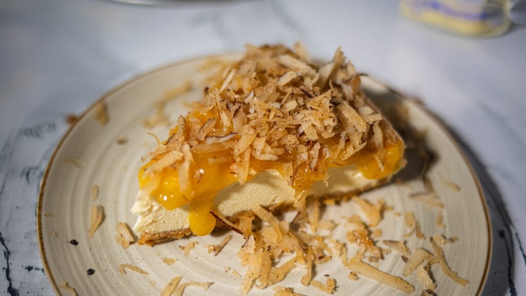Cheesecake de piña colada